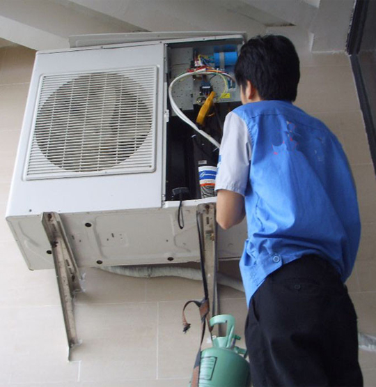 岗巴空调开机无反应维修